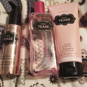 Tease value set victoria secret